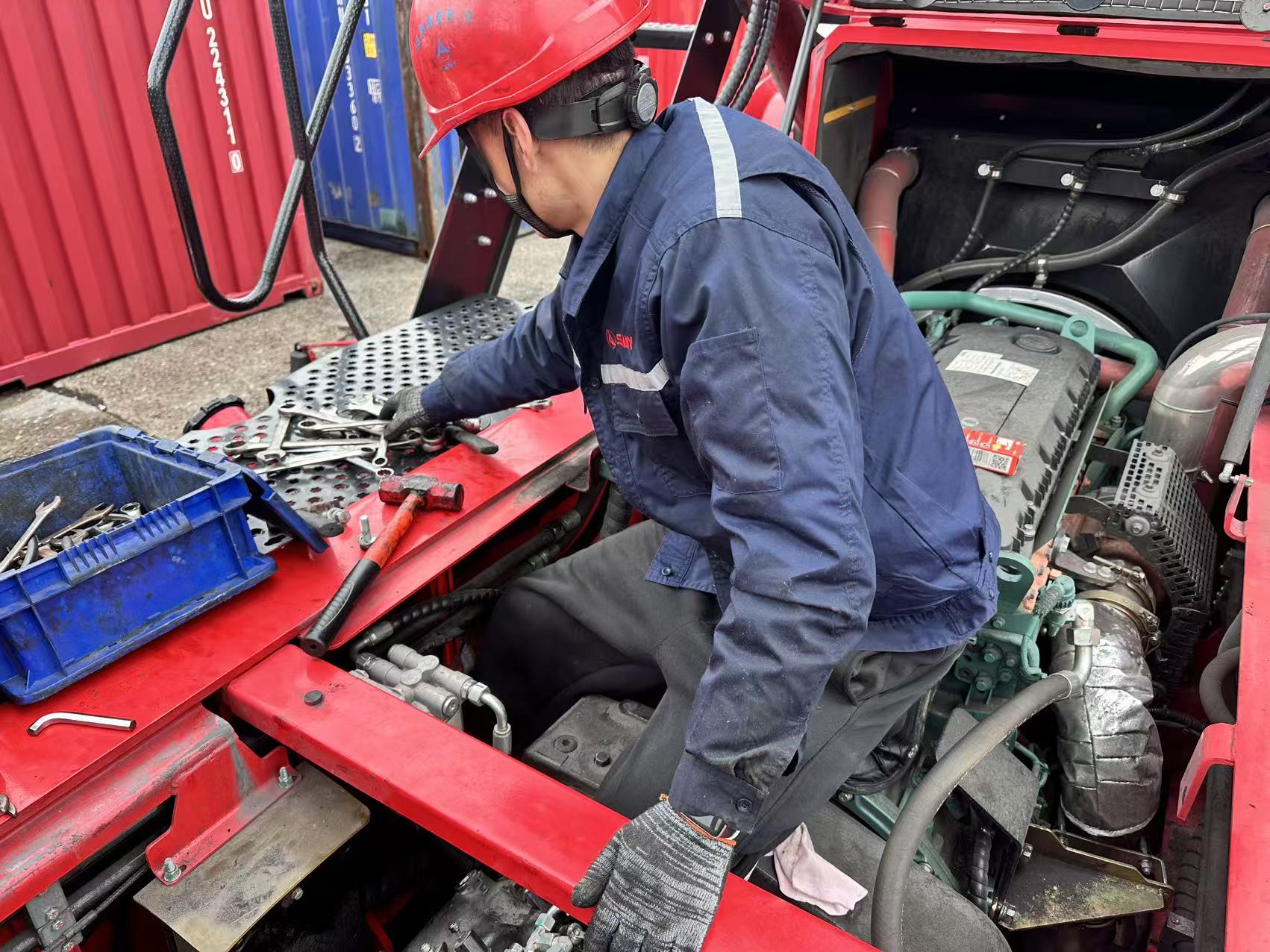 工程师曹乾鹏空运抢建